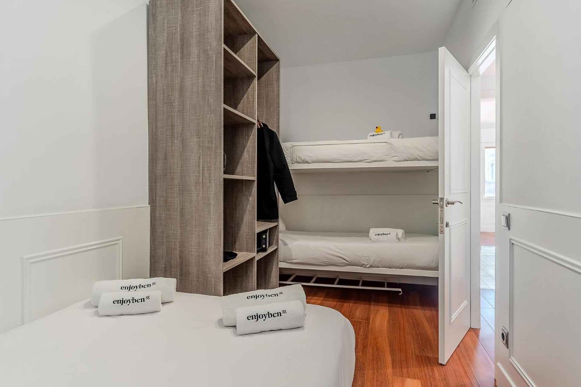 Enjoybcn Fira Apartment Барселона Экстерьер фото