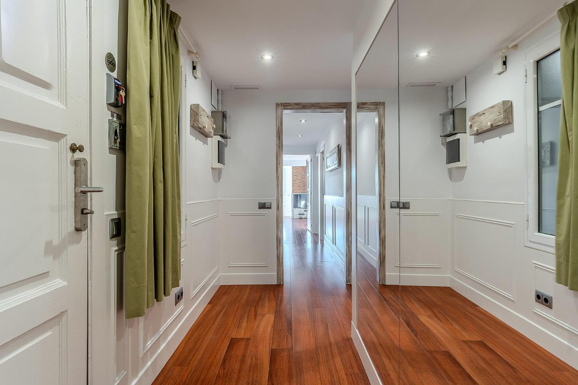Enjoybcn Fira Apartment Барселона Экстерьер фото